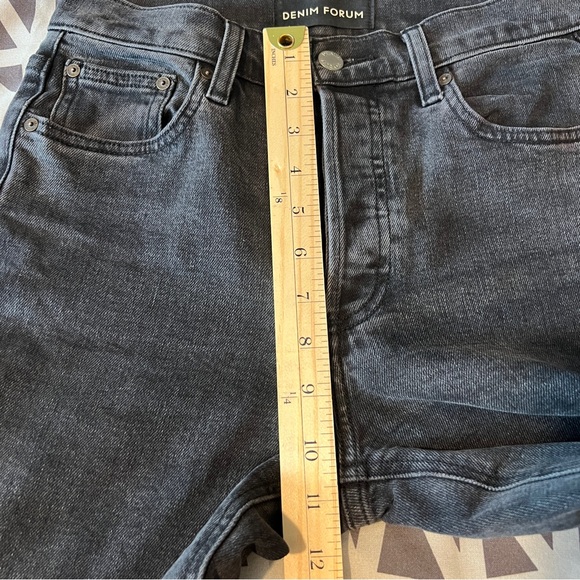 Aritzia Denim Forum The Arlo High Rise Straight Jean‎ Cutoff Hem Washed Black - Picture 13 of 15